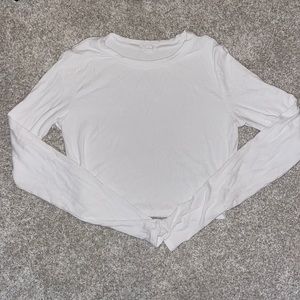 garage cropped long sleeve size M